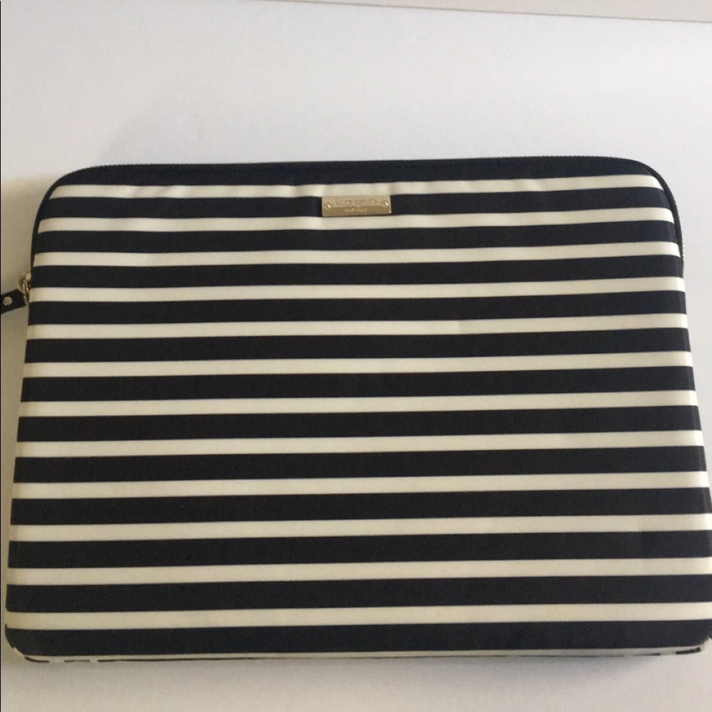 Kate spade laptop sleeve